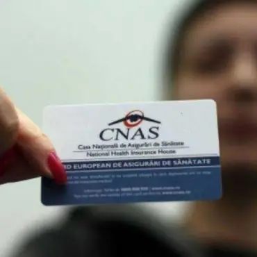 Foto Numărul oltenilor care solicită cardul european de sănătate, în creștere de la an la an