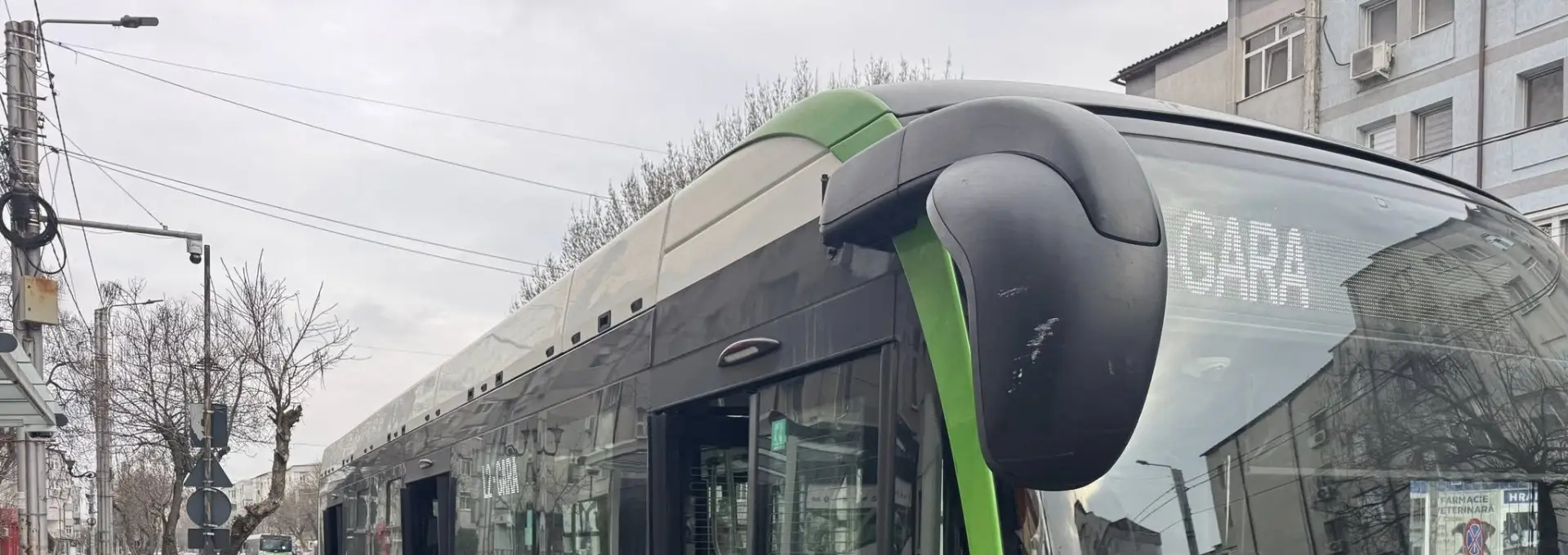 Foto Recompense la Loctrans: Șoferi acuzați de fraudă, reangajați după campania lui De Mezzo