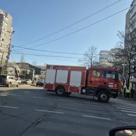 Foto Accident cu două autoturisme implicate în Slatina, zona ACR