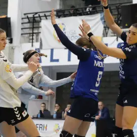 Foto CSM Slatina, victorie pe terenul celor de la CSM Târgu Jiu