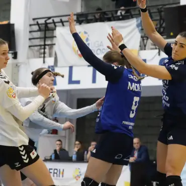 Foto CSM Slatina, victorie pe terenul celor de la CSM Târgu Jiu