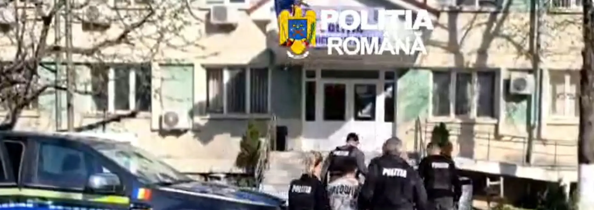 Foto Doi bărbaţi din Caracal, reţinuţi după ce au ucis un câine (VIDEO)