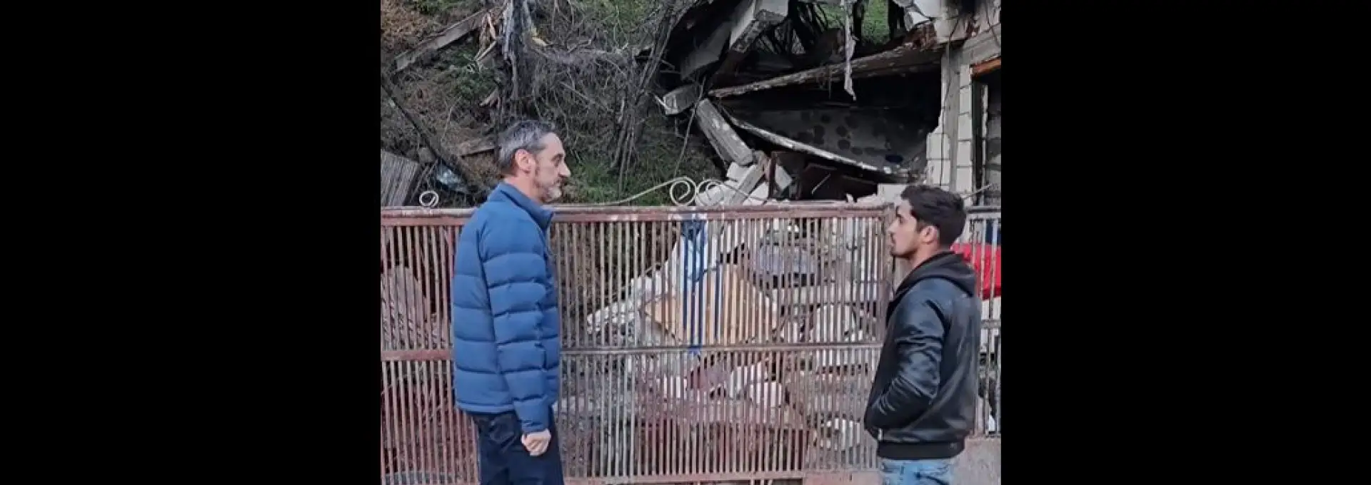 Foto De Mezzo le cere bani sinistraţilor de pe strada Grădişte pentru loturile de teren care le vor fi atribuite