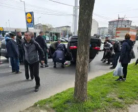 Foto Accident în Slatina cu patru autoturisme implicate în Slatina. O persoană rănită