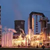 Foto Ministrul Energiei: Rafinăria Petrotel va fi repornită şi va asigura 21% din producţia internă. România a primit derogare de la SUA