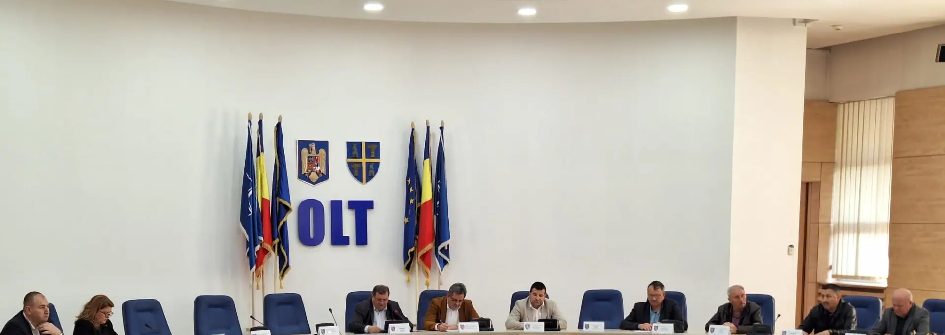 Foto Consiliul Județean Olt a adoptat noile organigrame. Ce posturi s-au redus