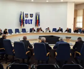 Foto Consiliul Județean Olt a adoptat noile organigrame. Ce posturi s-au redus