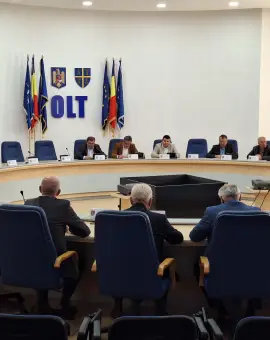 Foto Consiliul Județean Olt a adoptat noile organigrame. Ce posturi s-au redus