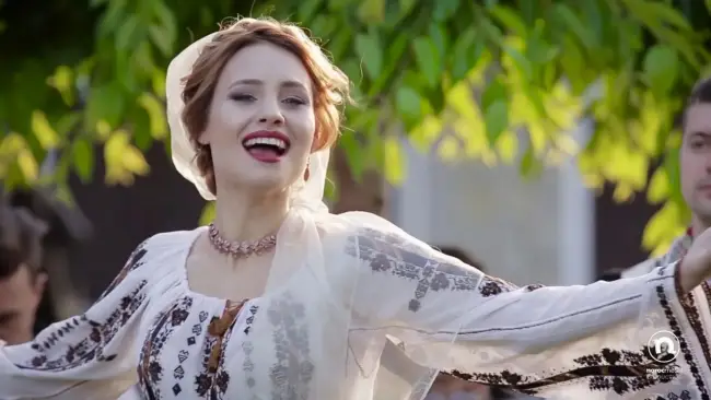 Foto „Vocea de aur a Oltului”, moment dificil în viaţa privată. Emilia Dorobanțu a anunţat că a divorţat, după 10 ani de mariaj