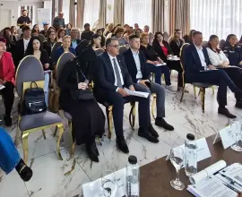 Foto Digitalizare pentru siguranța celor mici: Numărul unic 119 se modernizează în județul Olt