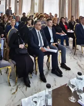 Foto Digitalizare pentru siguranța celor mici: Numărul unic 119 se modernizează în județul Olt