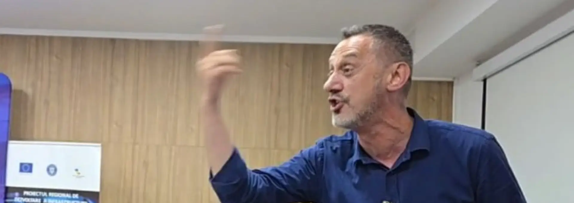 Foto Scandal la Slatina: Solicitarea primarului Mario De Mezzo privind graficele Poliției, un abuz 