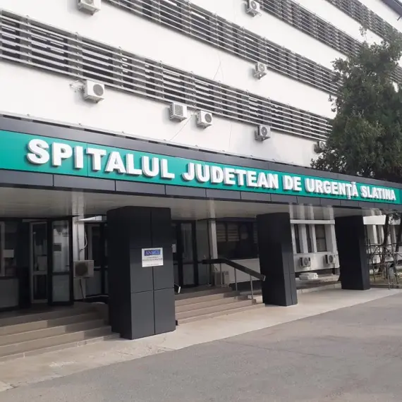 Foto Sute de pacienți operați la Slatina și Caracal prin Programul Național de Ortopedie