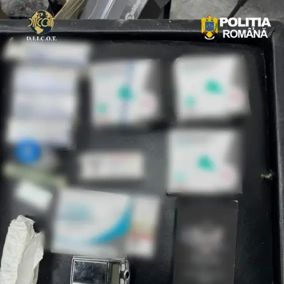 Foto Rețea de trafic de cocaină destructurată la Slatina. Tranzacții de 1.000 de lei pentru droguri de mare risc