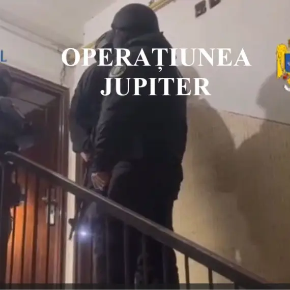 Foto Operațiunea JUPITER: Percheziții în Olt și Dolj pentru contrabandă cu țigări și produse contrafăcute