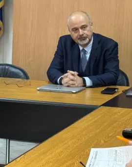 Foto Prefectul Emil Albotă a demisionat