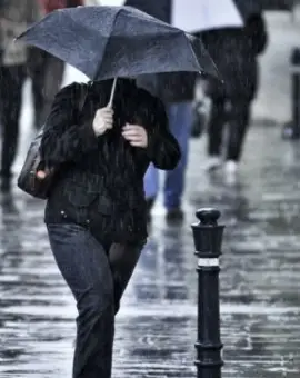 Foto Patru zile de frig pătrunzător și vânt puternic în toată ţara. Maxime cu 12 grade mai mici decât media perioadei