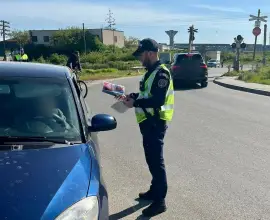 Foto Polițiștii din Olt, campanie pentru siguranța la calea ferată