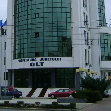 Foto Ștefan Nicolae, numit prefect de Olt. USR dă subprefectul