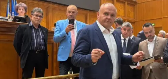 Foto Marius Iancu (PSD) salută demiterea „premierului blocajului absolut”