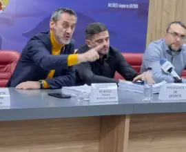 Foto Recompensă pentru eșec la Slatina: Sporuri de mii de euro pentru primar şi camarila sa, în timp ce orașul pierde proiecte europene