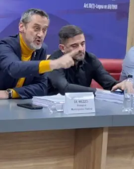 Foto Recompensă pentru eșec la Slatina: Sporuri de mii de euro pentru primar şi camarila sa, în timp ce orașul pierde proiecte europene
