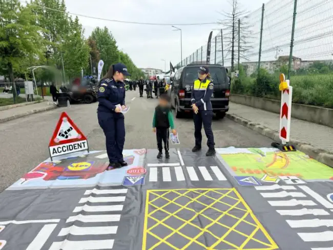 Foto Sezonul moto a început la Slatina cu parade și acțiuni preventive ale poliției
