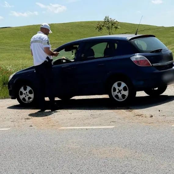 Foto Zeci de șoferi sancționați pe DN 6, în Olt, în urma unei acţiuni rutiere