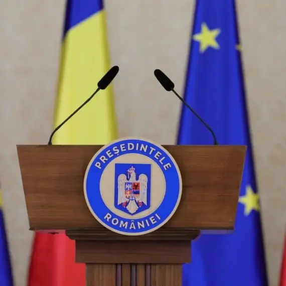 Foto Consultări oficiale după demiterea Guvernului Bolojan: Nicușor Dan cheamă partidele luni pentru desemnarea noului premier