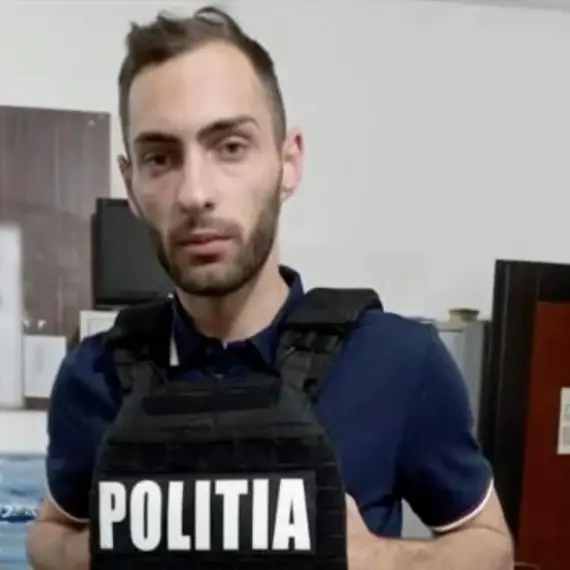 Foto „Șmecherul de la Bucureşti” era doar un impostor. Povestea halucinantă a lui Costin Oprea: S-a infiltrat doi ani în Poliție, iar după ce a fost prins, s-a „avansat” procuror DIICOT și ofițer SRI