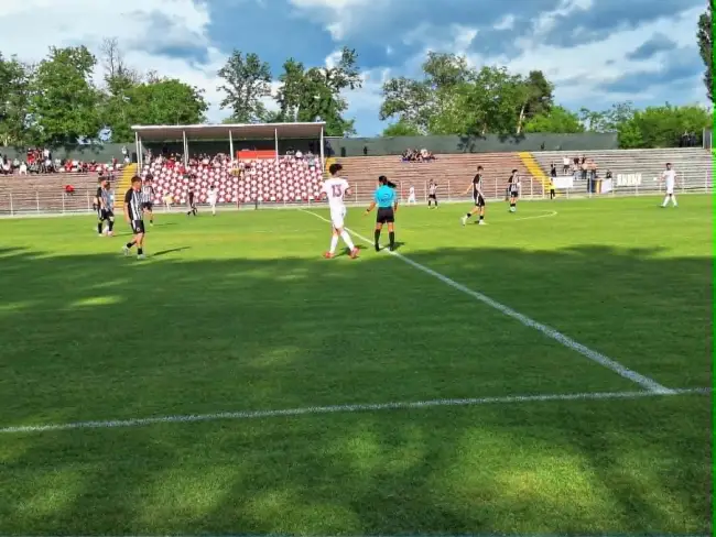 Foto Academica Balş, victorie cu Jiul Petroşani în încheierea sezonului
