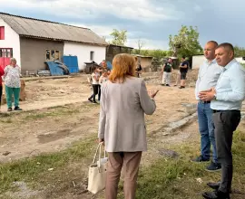 Foto Consultări publice la Scornicești: Daniel Tudor, alături de cetățeni