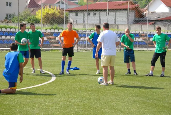 Foto Petrolul Ţicleni - CSM Slatina, rezultat final 0-4. Slătinenii merg în Liga a III-a. Marius Popa: „Echipa a fost peste aşteptările mele“