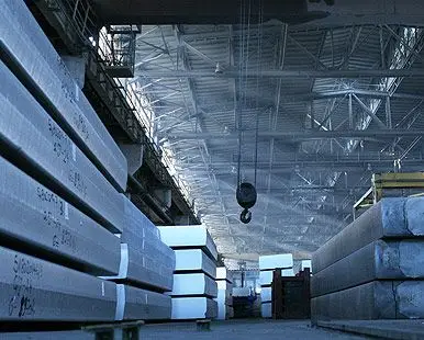 Foto Alro Slatina - 45 de ani de la prima şarjă