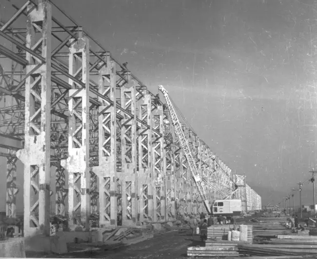 Foto ALRO - de la bauxită, la produse pentru  industria aeronautică