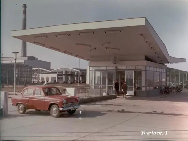 Foto ALRO - de la bauxită, la produse pentru  industria aeronautică
