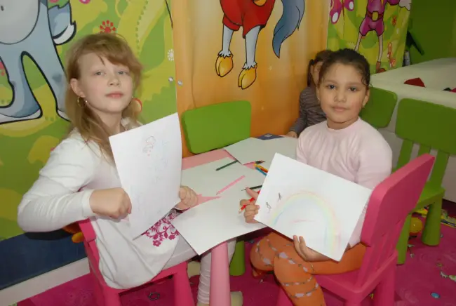 Foto Dodolino, primul loc de joacă pentru micii slătineni