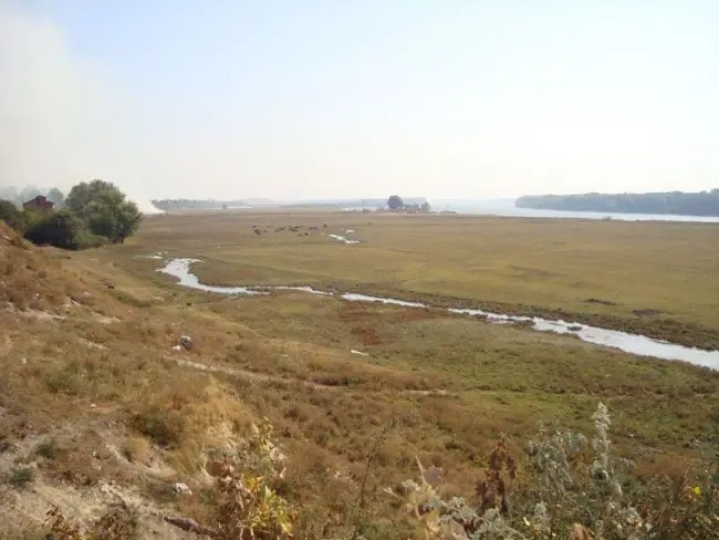 Foto Barbu şi afacerea „Izlazul din Daşova”