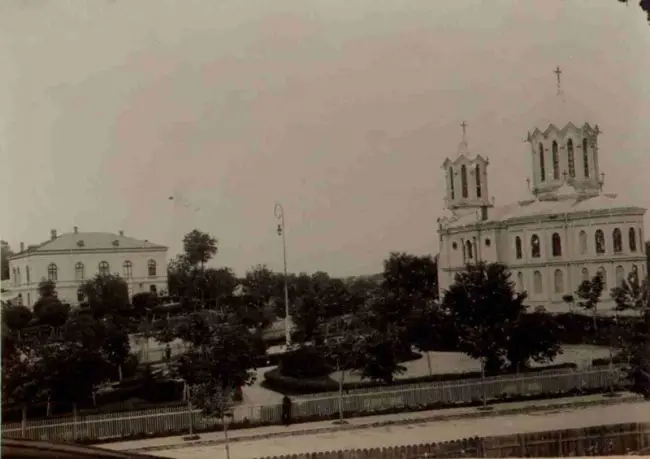 Foto Filantropii olteni, oameni care ne-au lăsat agoniseala de-o viaţă 