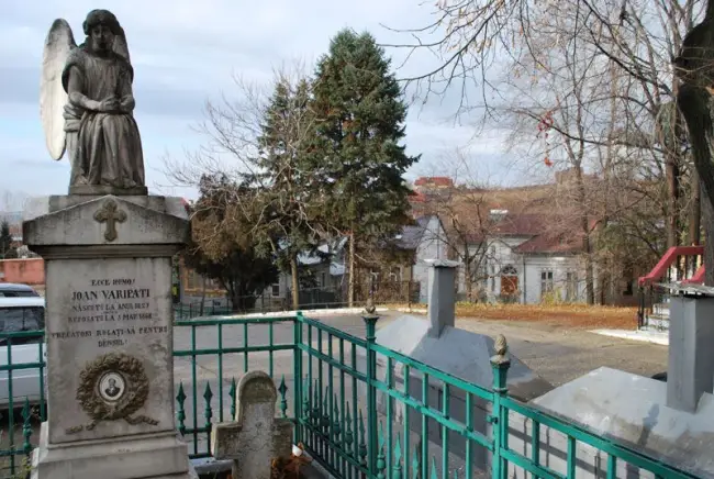 Foto Ioan Varipati, boierul care ne-a donat centrul oraşului