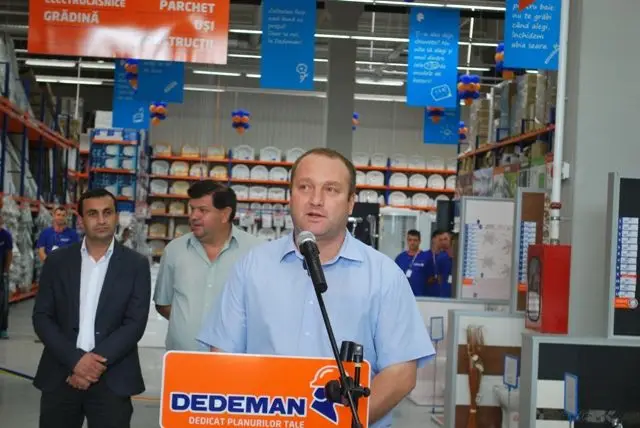 Foto FOTO. Dedeman a venit la Slatina