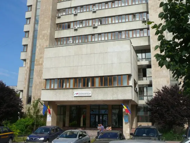Foto Instanţa lasă mega-scandalul fraudei de la Finanţe fără vinovaţi. Fum fără foc?
