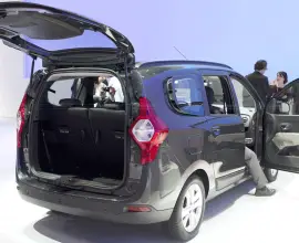 Foto Dacia poate renunţa la fabricarea unui model produs în Maroc. Sunt vizate Lodgy, Dokker şi MCV