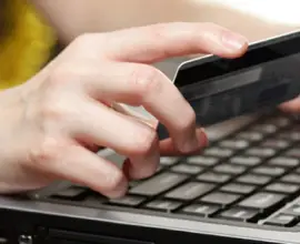 Foto Nu transmiteţi PIN-ul de pe cardul bancar nimănui, nici chiar băncii 