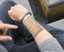 Foto IDC: Ceasurile inteligente, brăţările şi alte gadgeturi care pot fi purtate, în creştere spectaculoasă în acest an