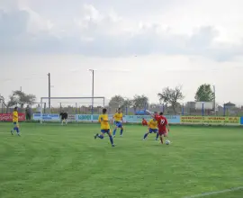 Foto Sportul Vişina Nouă, trei puncte pe teren propriu cu CS Podari