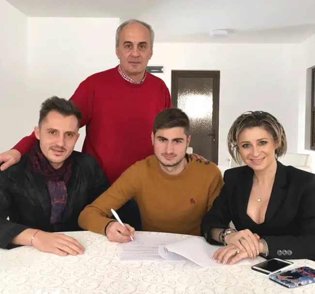 Foto Mijlocaşul Florin Ştefan a semnat cu FC Clinceni