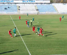 Foto Se reia Liga a III-a fără liderul Inter Olt. Retur încins în C3, după retragerea grupării slătinene 