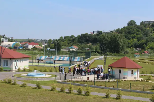 Foto FOTO. „Porţi deschise”, la Clubul Nautic „Plaja Olt”. Zona de agrement, deschisă publicului larg din această săptămână