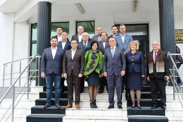 Foto PSD Olt şi-a depus lista de candidaţi pentru parlamentare. Actuali parlamentari şi oameni noi cu expertiză în administraţie, pe locuri eligibile